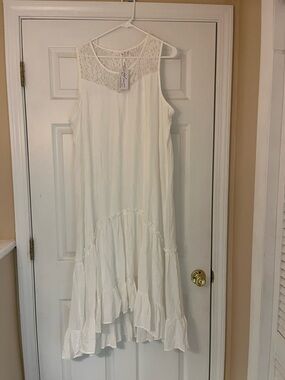 NY Collection White Lace Yoke Sleeveless High-Low Maxi Dress